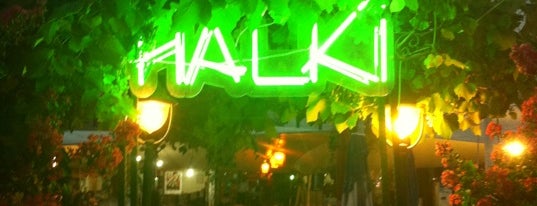 Halki Restaurant is one of Lugares favoritos de Işıl.