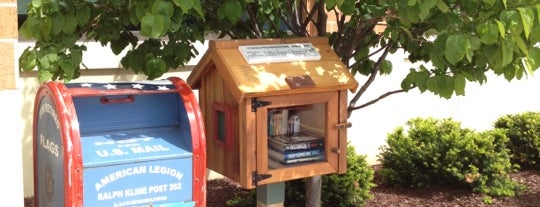 2nd Liebl Little Free Library is one of Little Free Library.