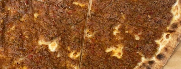 Jedoudna is one of Dubai Food 4.