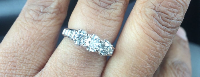 Helzberg Diamonds is one of Frequent Trips.