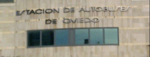 Estación de Autobuses de Oviedo is one of Locais curtidos por Lara.
