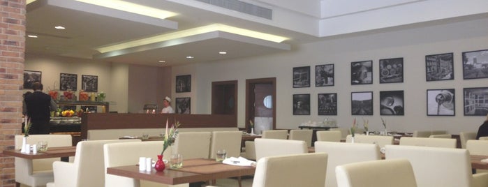Starokievsky Restaraunt Lounge is one of Gourmet Club Members.