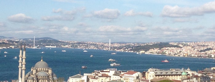 Beyazıt Kulesi is one of Yedi Tepe.