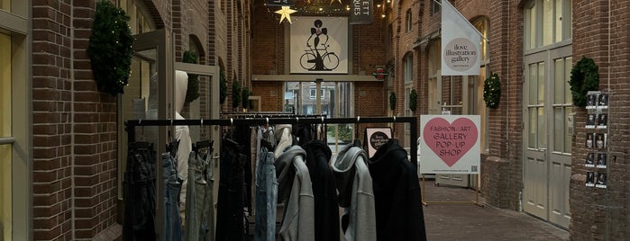 Gathershop is one of Amsterdam.