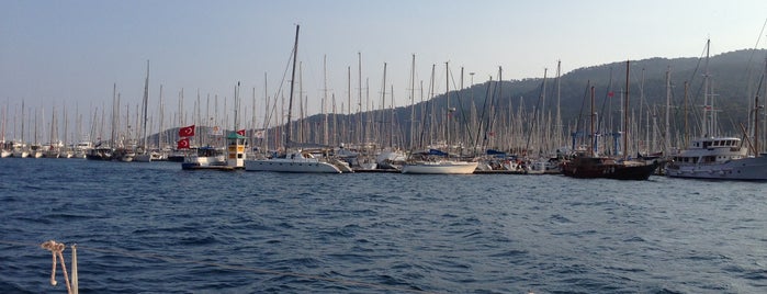 Marmaris Yacht Marina is one of Tempat yang Disukai Semih.