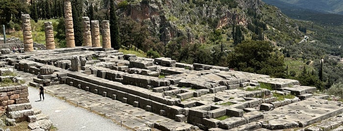 Temple of Apollo is one of Diversos.