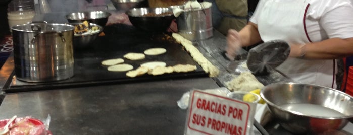 Tacos El Güero is one of ZMG.