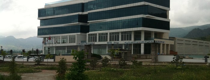Afyon Ticaret Ve Sanayi Odası Kongre Merkezi is one of สถานที่ที่ Gizem ถูกใจ.