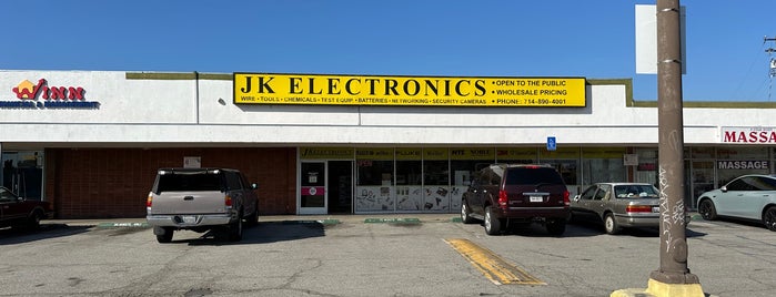JK Electronics is one of la todo.