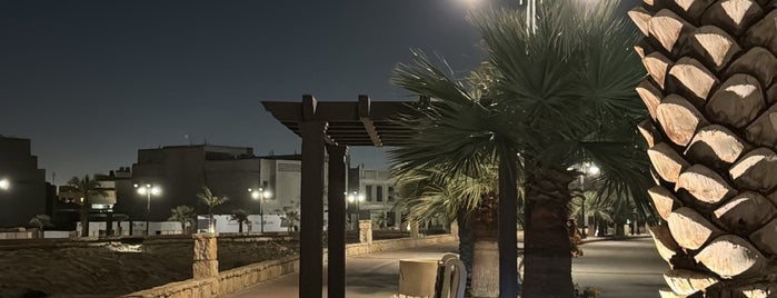 Alrehab walking area is one of Parks | Riyadh 🌳.