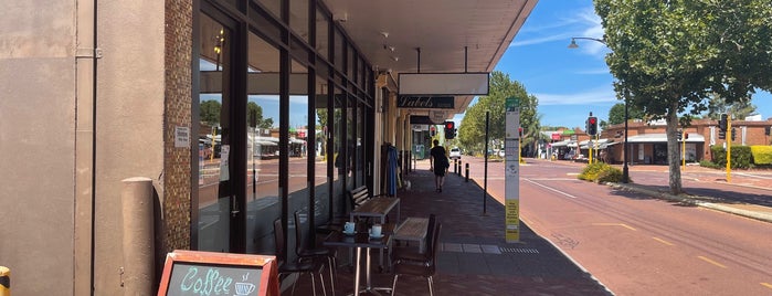 Halo Espresso is one of Coffee Spots in Perth.