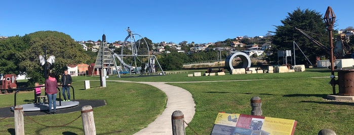Friendly Bay Playground is one of Tempat yang Disukai Brian.