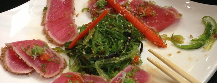 Tabu Sushi Bar & Grill - Santee is one of Locais curtidos por Elijah.