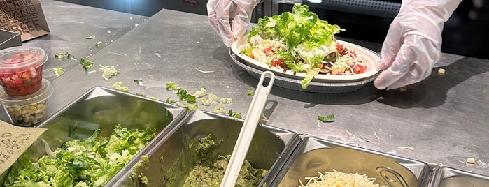 Chipotle Mexican Grill is one of FD Lunch.