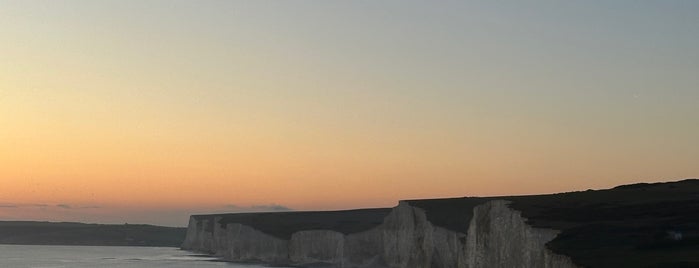 Seven Sisters Cliffs is one of 🐸Natasaさんのお気に入りスポット.