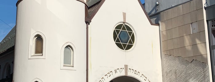 Synagogen (Det Mosaiske Trossamfund) is one of Oslo.