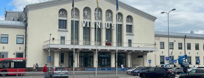 Vilniaus oro uostas | Vilnius International Airport (VNO) is one of Lieux qui ont plu à Carl.