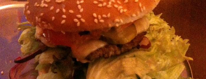Ketchup & Majo is one of Burger in Berlin.