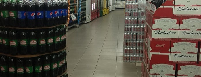 Sales Supermercados is one of Lugares.