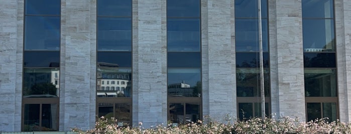 Büro der Vereinten Nationen in Genf is one of Geneva.
