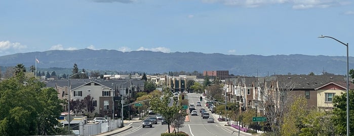 City of Livermore is one of Marshall 님이 좋아한 장소.