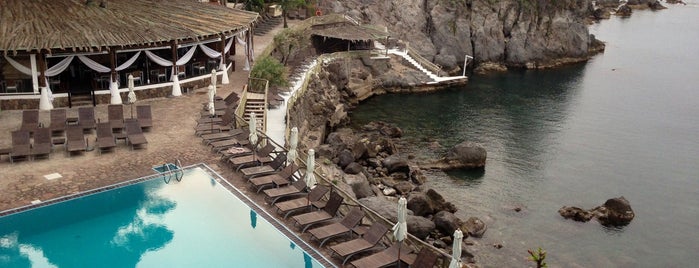 Mezzatorre Resort & Spa is one of Italia - Estate 2019 Hit List.