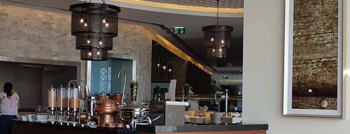 Hilton Garden Inn Dubai Al Mina is one of Maryam : понравившиеся места.