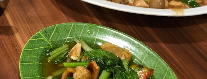 Rumah Makan Ameng Chinese Food and Sea Food is one of Bangka Culinary.