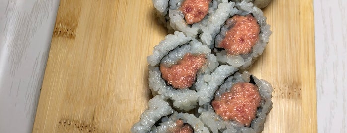 MakiMaki is one of Miaさんのお気に入りスポット.