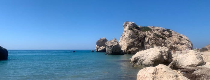 Petra tou Romiou | Rock of Aphrodite is one of สถานที่ที่ Guille ถูกใจ.