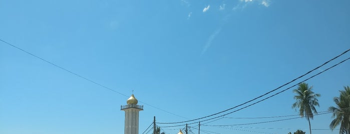 Masjid Mukim Kuala Lemal is one of check in.