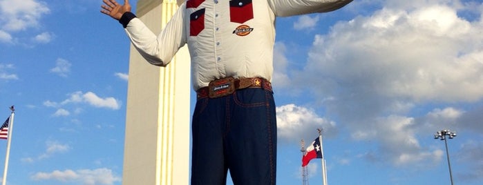 Big Tex is one of Cowboys Finds.