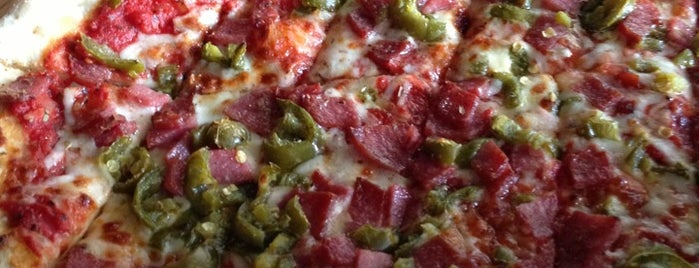 Campisi's pizza is one of สถานที่ที่บันทึกไว้ของ Eric.