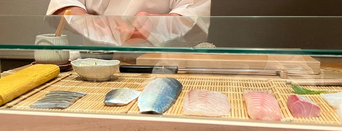 Sushi Kuma is one of สถานที่ที่บันทึกไว้ของ Chul.