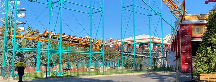 Corkscrew is one of ROLLER COASTERS 2.