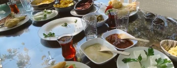 Şelale Park Gizli Bahçe is one of Restoran.