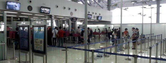 Passenger Security Screening Area - Zone 2 is one of BKKediting.