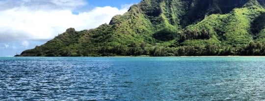 Kahana Bay is one of Hawaii 2014.