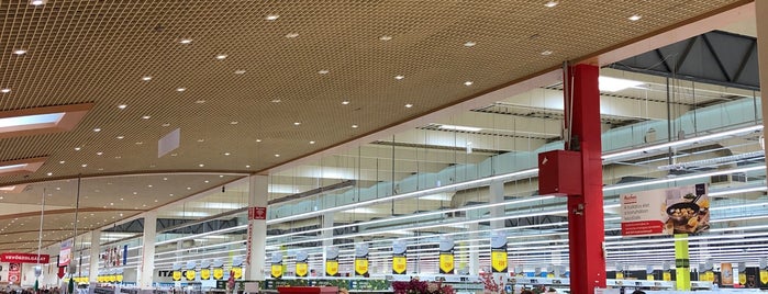 Auchan is one of Kajálás Szegeden.