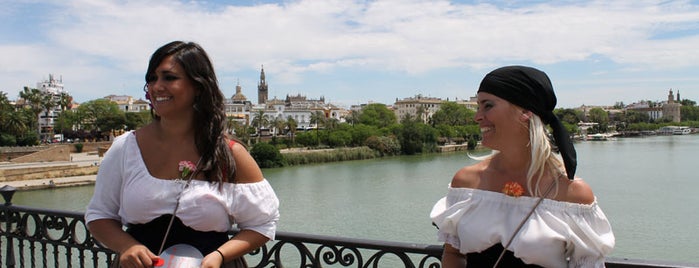 Puente de Isabel II 'Puente de Triana' is one of Carmen de Sevilla. Escenarios | Locations.