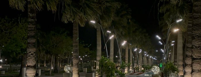 Khobar Corniche Walkway is one of East Province.