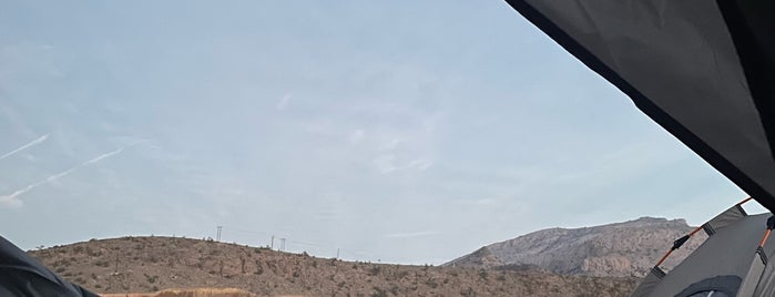 Jabal Shams Mountain Ranges is one of OMAN.