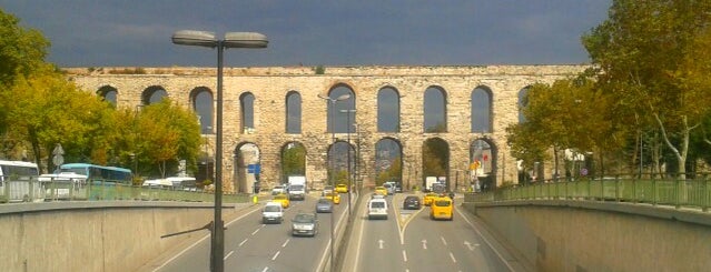 Bozdoğan Kemeri is one of Istanbul must visit.