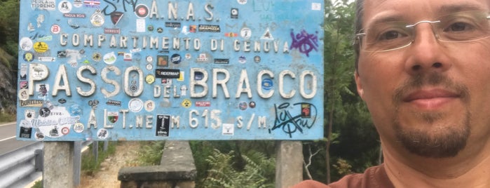 Passo Del Bracco is one of Moto spots.