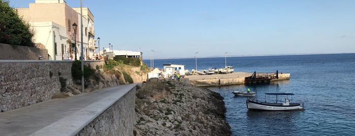 Porto turistico di Levanzo is one of Posti visitati2.