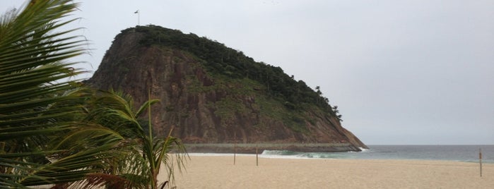 Praia do Leme is one of aqui é meu Brasil.