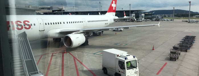 Swiss International Air Lines Flight LX 1582 is one of Airport Zurich (ZRH) Flights 2.