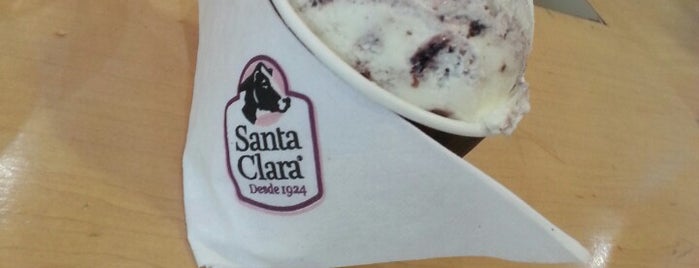 Helados Santa Clara - Cafetería is one of สถานที่ที่บันทึกไว้ของ Karen 🌻🐌🧡.