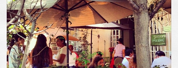 La Cafetería is one of Locais curtidos por Teresa.