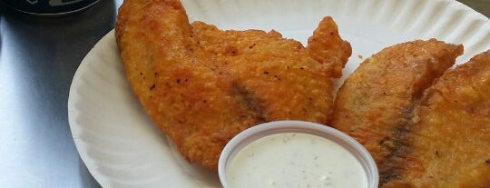 NYC Fried Chicken Corporation is one of สถานที่ที่ Lover ถูกใจ.